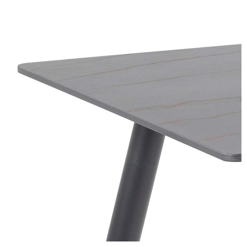 Stół prostokątny Actona Wicklow 140x80 czarny - Elegancki design