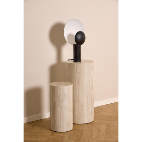 Zestaw stolików Dice Round Actona | Elegancki design