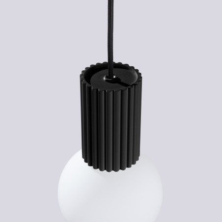 Lampa wisząca ryflowana Halo Sollux - nowoczesny design