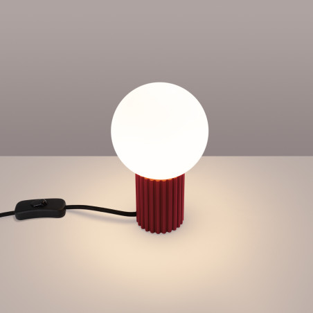 Lampa stołowa Halo Sollux - Ryflowana, szklana kula | Kup teraz!