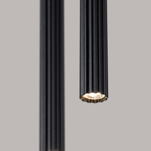 Lampa wisząca Arche Sollux: 2 tuby, czarna - Odkryj nowoczesny design!