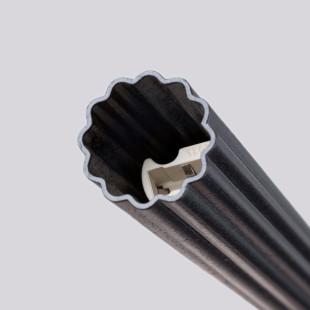 Lampa wisząca Arche Sollux: 2 tuby, czarna - Odkryj nowoczesny design!