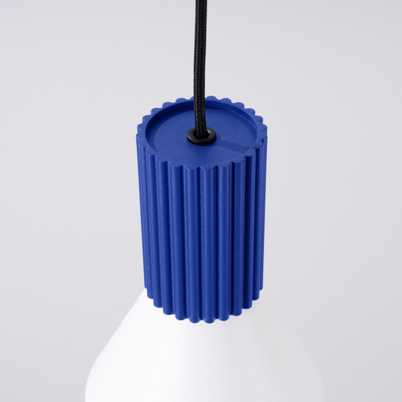 Lampa wisząca Estria Sollux - Metalowy stożek, biały/ultramaryna