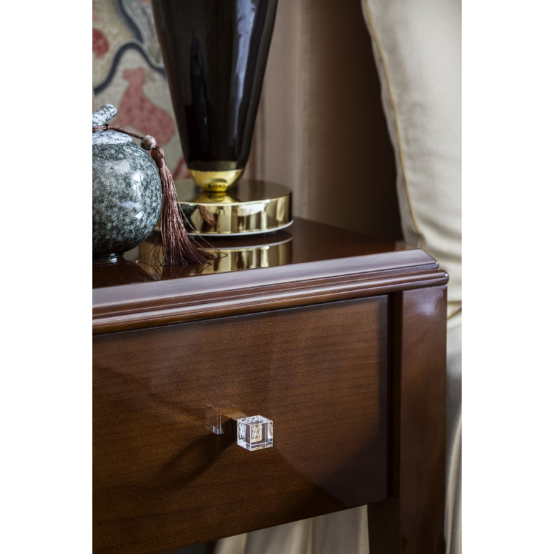 Lampa Hampton Kaspa: Elegancki design, czarny abażur | Rea Gold