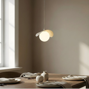 Lampa wisząca Ritual Emibig | Szklana kula, nowoczesny design