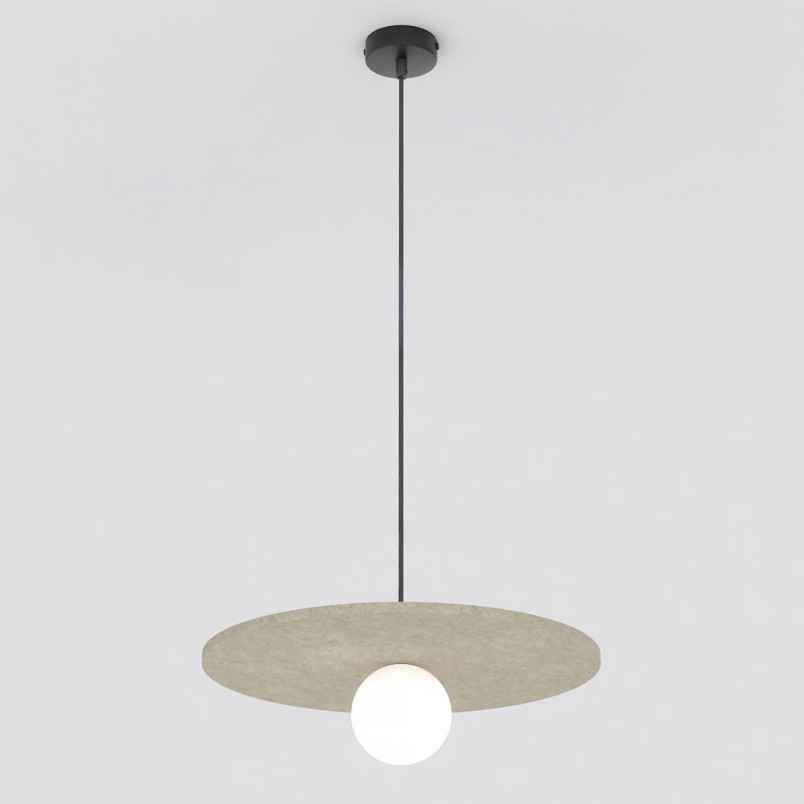 Lampa wisząca Calma Emibig: filcowa kula, beż, 40cm