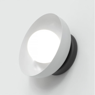 Kinkiet Ozzy Emibig: Szklana kula, nowoczesny design