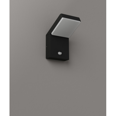 Maxlight W0472 Lampa Zewnętrzna Z Czujnikiem Ruchu Fiss 20W Czarny Ip66 MaxLight