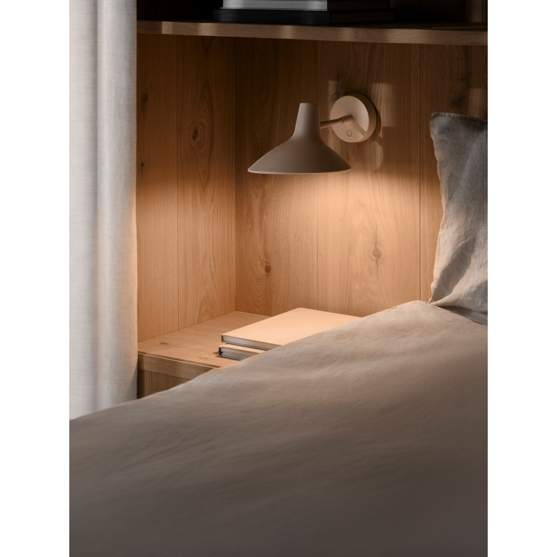 Darci Short | Wall light | Sand DFTP