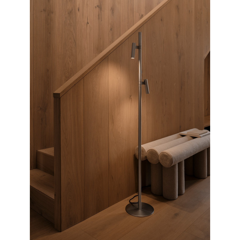 Makoto | Floor lamp | Satin chrome DFTP