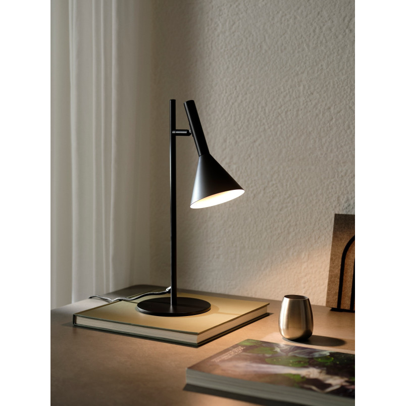 Kelvis | Table lamp | Black Nordlux