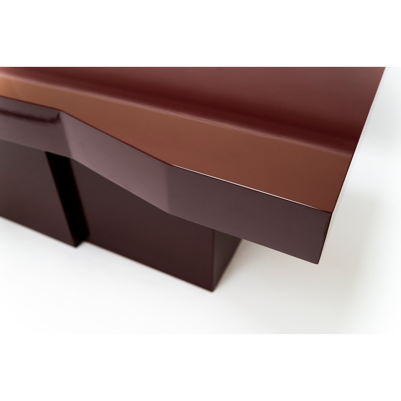 Stół designerski o nieregularnym kształcie blatu Object109 140x90cm bordowy NG Design