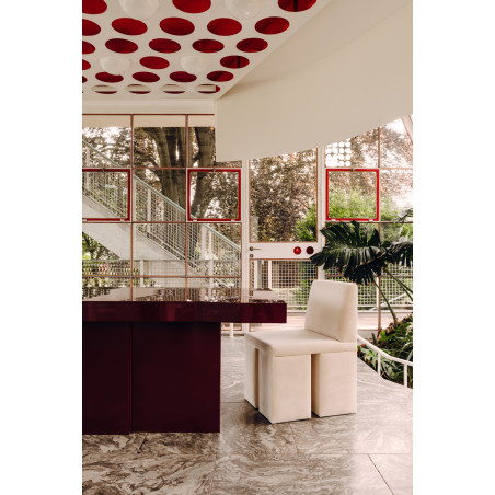Stół designerski o nieregularnym kształcie blatu Object109 180x110cm bordowy NG Design