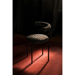 Krzesło tapicerowane designerskie Object114 czarna pisa NG Design