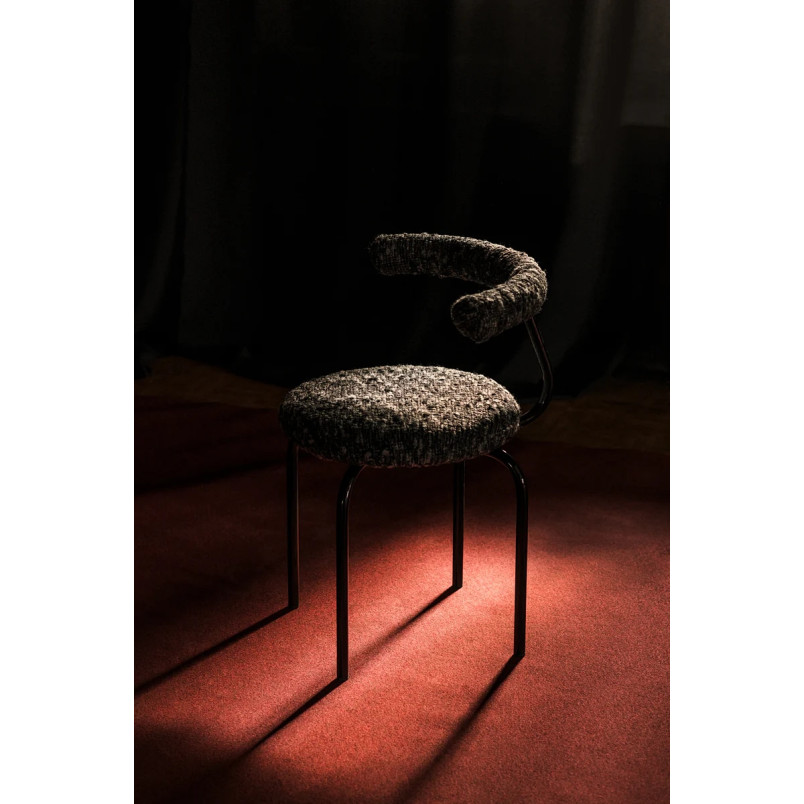 Krzesło tapicerowane designerskie Object114 czarna pisa NG Design