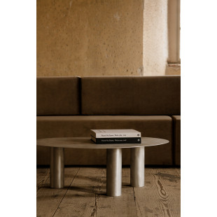 Stolik metalowy o organicznym kształcie Object115 96x57cm aluminium NG Design