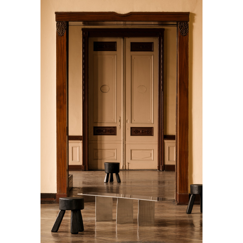 Stolik metalowy designerski Object121 138x36cm aluminium NG Design