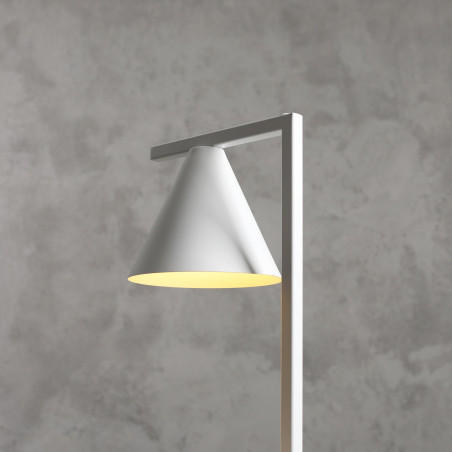 Lampa biurkowa stożek Form biała Aldex | Minimalizm i jakość