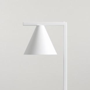 Lampa biurkowa stożek Form biała Aldex | Minimalizm i jakość