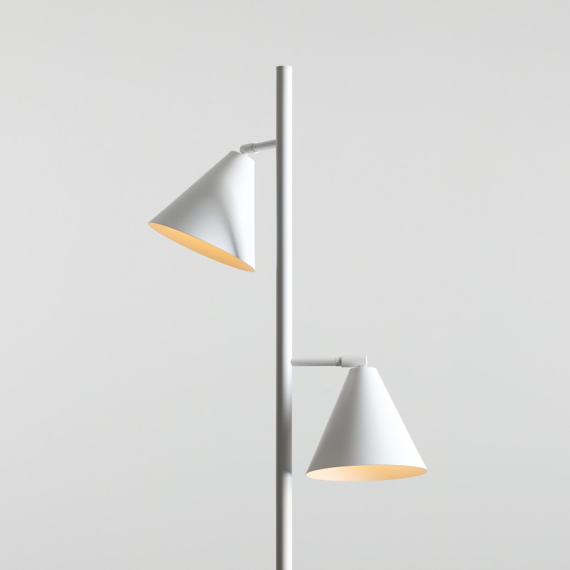 Lampa podłogowa Form biała Aldex | Minimalizm i jakość