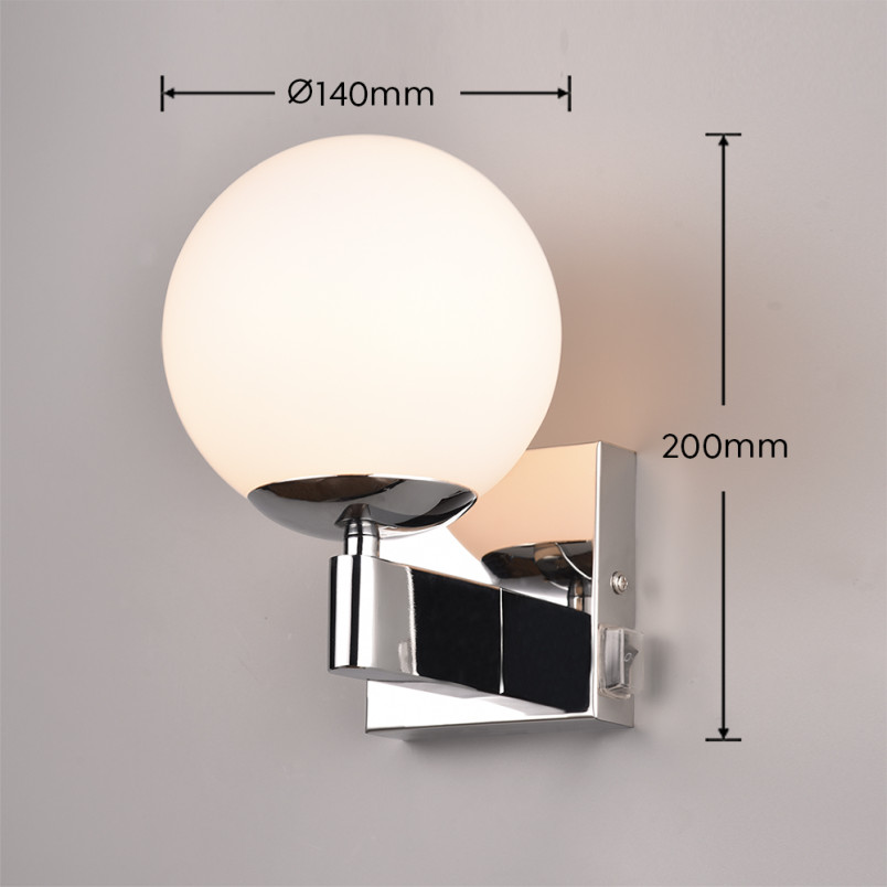 Kinkiet do łazienki kula szklana z włącznikiem Kula opal / chrom Trio