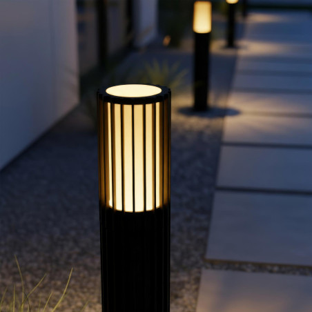 Słupek ogrodowy modern Timbala 50cm IP44 czarny Essential Lucide