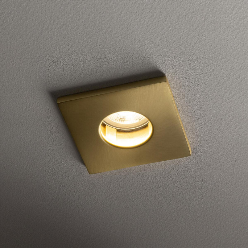 Lampa kwadratowa podtynkowa spot Bahia IP44 8,5cm mosiężna Nowodvorski