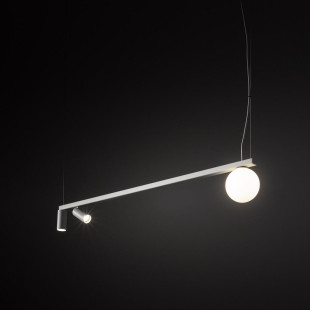 Lampa wisząca z 2 reflektorami i szklaną kulą Fourty III 107cm biała Nowodvorski