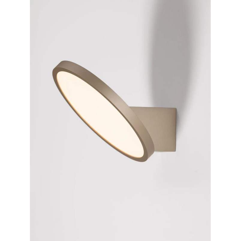 Kinkiet okrągły minimalistyczny Trigna LED 2700-3000K szampańskie złoto