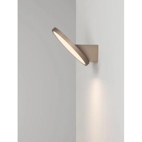 Kinkiet okrągły minimalistyczny Trigna LED 2700-3000K szampańskie złoto