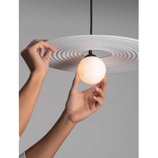 Lampa wisząca kula z płaskim dekoracyjnym kloszem Ball Flat 45cm biało-czarna