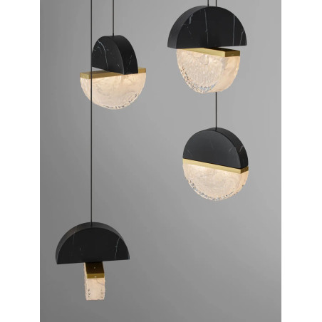 Lampa wisząca marmurowo-szklana Pianetti 105cm LED 2700K czarny marmur / złoty mosiądz / przeźroczysty