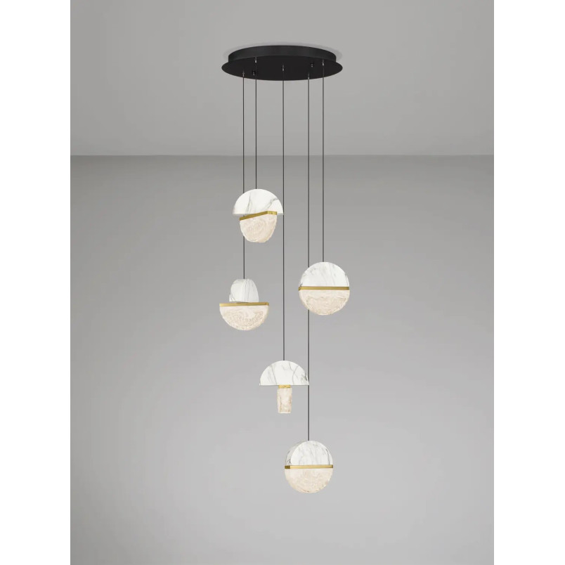 Lampa wisząca marmurowo-szklana 5 punktowa Pianetti 46cm LED 3000K biały marmur / złoty mosiądz / przeźroczysty
