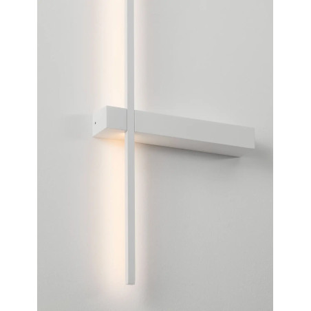 Kinkiet pionowy minimalistyczny Portella 73cm LED CCT 2700-3000-4000K biały