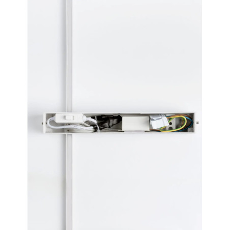 Kinkiet pionowy minimalistyczny Portella 73cm LED CCT 2700-3000-4000K biały