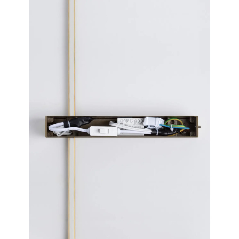 Kinkiet pionowy minimalistyczny Portella 73cm LED CCT 2700-3000-4000K złoty mosiądz