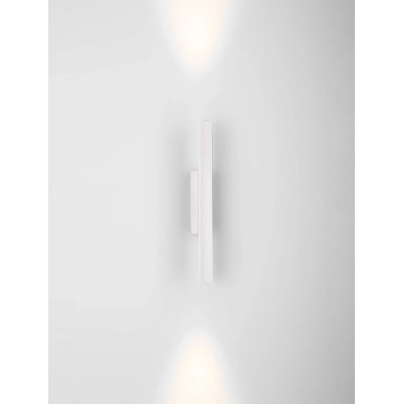 Kinkiet z ryflowanym kloszem Gamba H30cm LED 3000K biały
