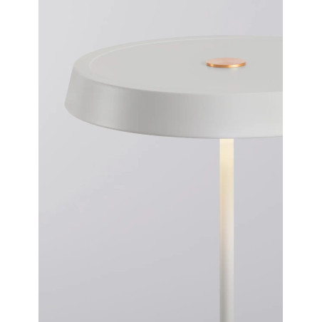 Lampa podłogowa designerska z płaskim kloszem Alto 40cm H136cm LED 3000K biała