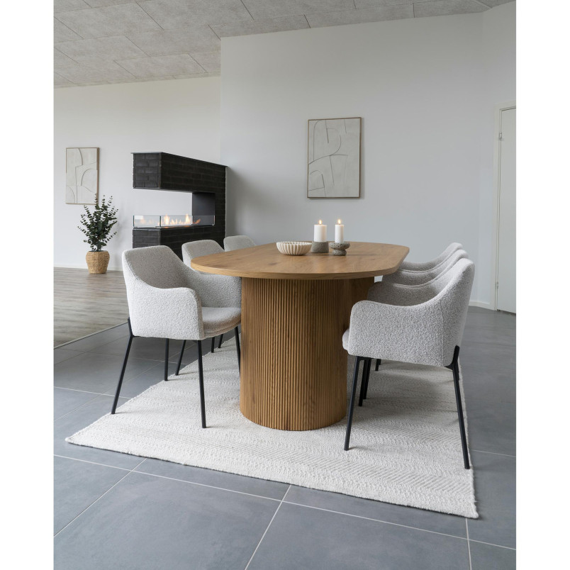 Stół owalny na ryflowanej podstawie Boavista 100x210cm odcień dębu House Nordic
