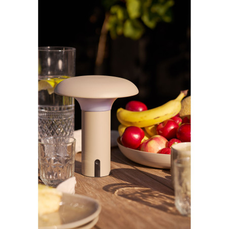 Lampa ogrodowa akumulatorowa Ramsey LED beżowa House Nordic