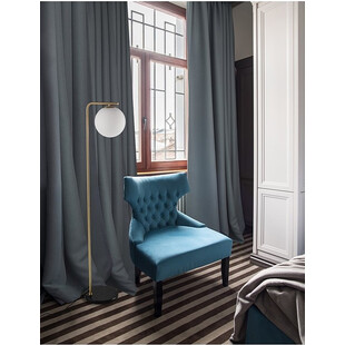 Lampa podłogowa Arezzo: Szklana kula, biało-złota | Decolab24