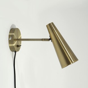 Kinkiet na wysięgniku Peak patyna Markslojd - Retro design
