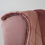 Fotel welurowy Chesterfield Lady Velvet różowy | Signal