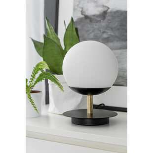 Lampa stołowa szklana kula Plaat | Ummo - Elegancki design