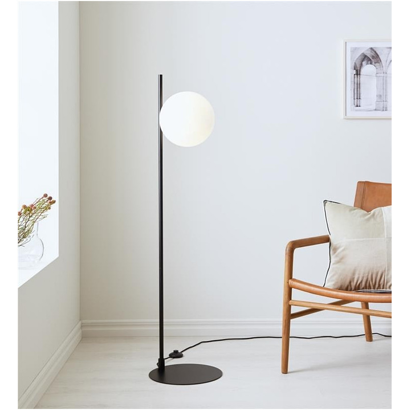 Lampa podłogowa szklana kula Dione - Markslojd | Elegancki design