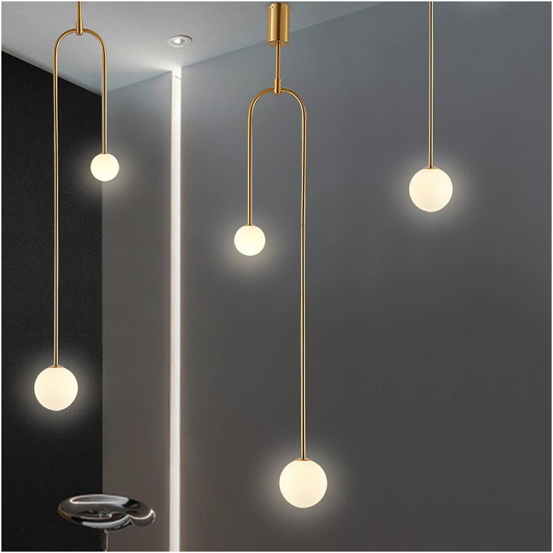 Lampa sufitowa Loop | Biało-złote kule | Step Design