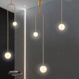 Lampa sufitowa Loop | Biało-złote kule | Step Design